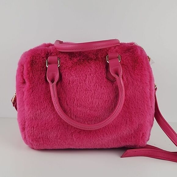 Juicy couture free love fluffy satchel furry faux fur hot pink heart nwt new - Picture 5 of 6